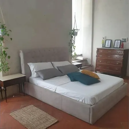 Claudia Suite: Loft Romantico Nel Cuore Di Apartment Arezzo