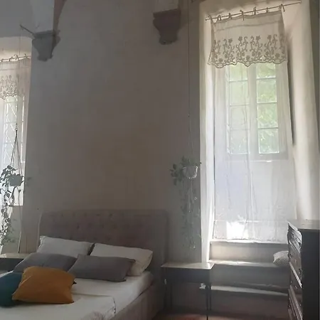 Apartment Claudia Suite: Loft Romantico Nel Cuore Di Arezzo