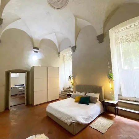 Apartment Claudia Suite: Loft Romantico Nel Cuore Di