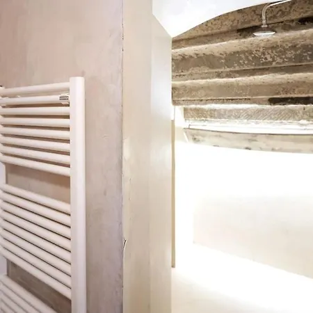 Claudia Suite: Loft Romantico Nel Cuore Di Apartment