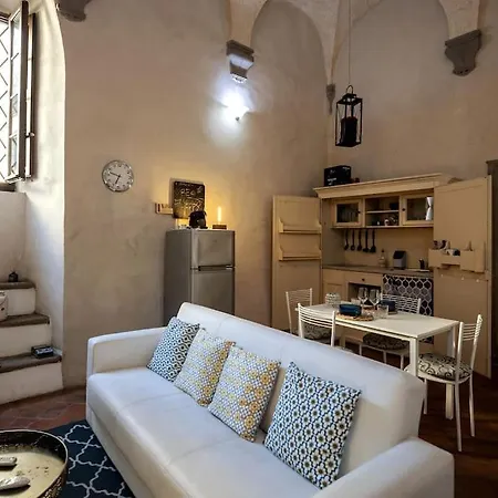 Claudia Suite: Loft Romantico Nel Cuore Di Arezzo