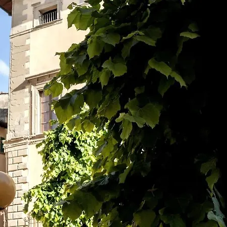 Claudia Suite: Loft Romantico Nel Cuore Di Apartment Arezzo