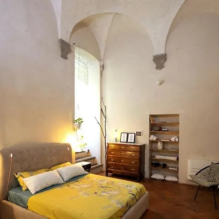 Apartment Claudia Suite: Loft Romantico Nel Cuore Di Arezzo